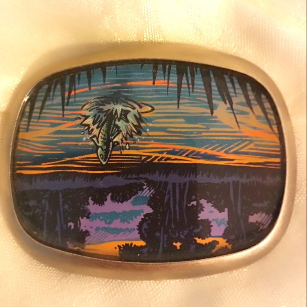Men's belt buckle fishing theme western style silver and blue